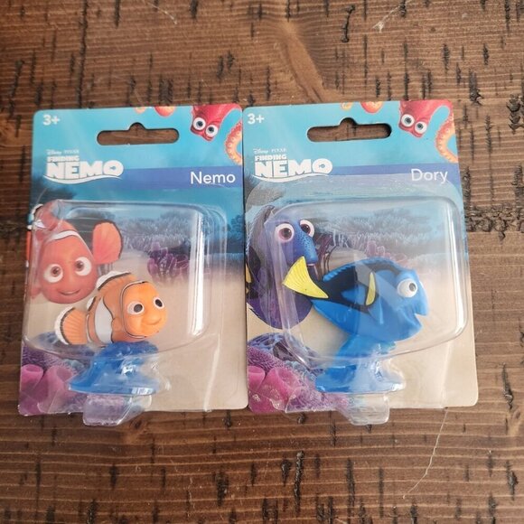 Disney Pixar Finding Nemo Figures Nemo and Dory - Picture 1 of 5